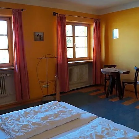 Hotel Schiff Bihlerdorf - *