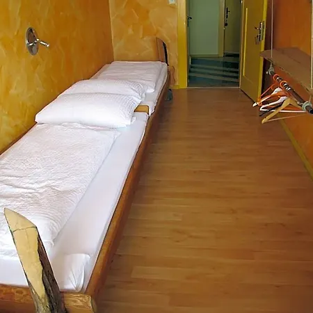 Schiff Bihlerdorf - Hotel *